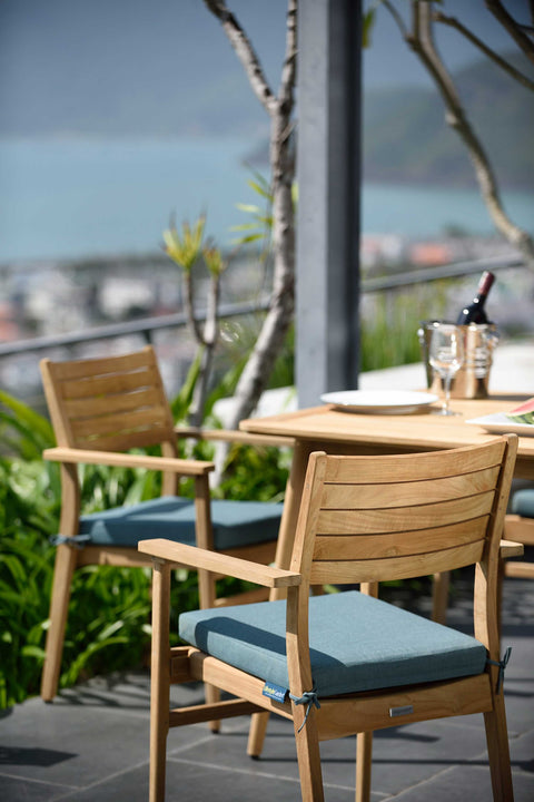 ghế ăn ngoài trời bằng gỗ teak