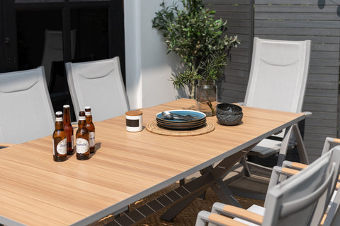 lifestylegarden, lifestyle garden, bàn ghế ngoài trời, bàn ghế sân vườn, bàn ghế ban công, bàn ngoài trời, ghế ngoài trời, ghế hồ bơi sofa ngoài trời, bàn ghế ăn ngoài trời, bộ bàn ghế ăn ngoài trời, ghế thư giãn ngoài trời