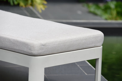 Ghế tắm nắng PORTALS - Cty CP TM TAG ghế tắm nắng ngoài trời #