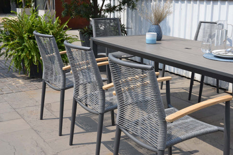 Bộ bàn ăn ngoài trời 1 bàn URBANITE 207 dark grey và 8 ghế Topaz roped armchair