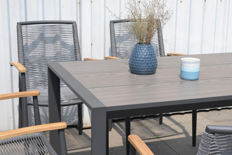 Bộ bàn ăn ngoài trời 1 bàn URBANITE 207 dark grey và 8 ghế Topaz roped armchair