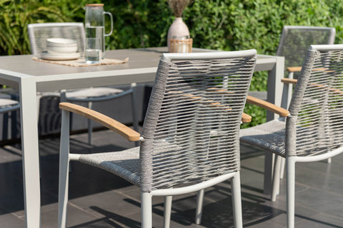 Bộ bàn ăn ngoài trời 1 bàn URBANITE 160 light cream và 6 ghế Topaz roped armchair