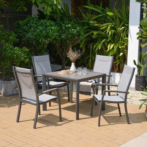 Bộ bàn ăn ngoài trời 1 bàn URBANITE 90 dark grey và 4 ghế Urbanite