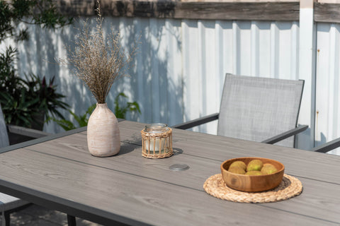 Bộ bàn ăn ngoài trời 1 bàn URBANITE 160 dark grey và 6 Urbanite