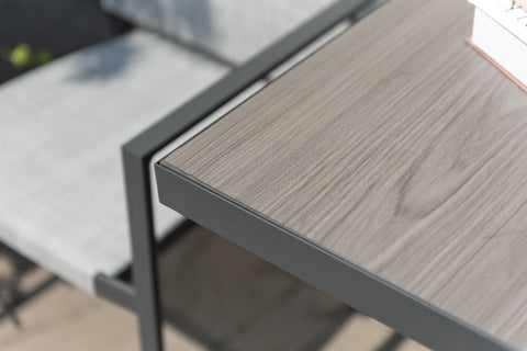 Bộ bàn ăn ngoài trời 1 bàn URBANITE 64 dark grey và 2 ghế Urbanite